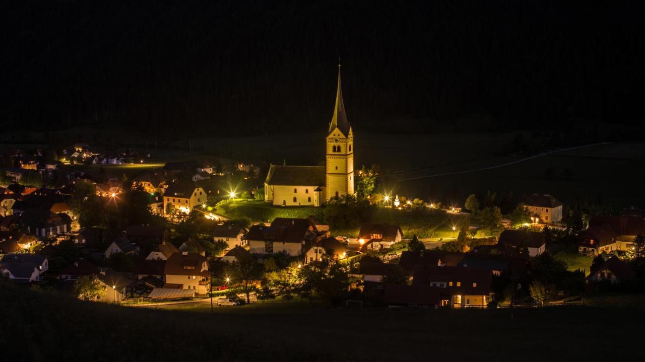 Sankt Peter am Kammersberg Camping Bella Austria מראה חיצוני תמונה
